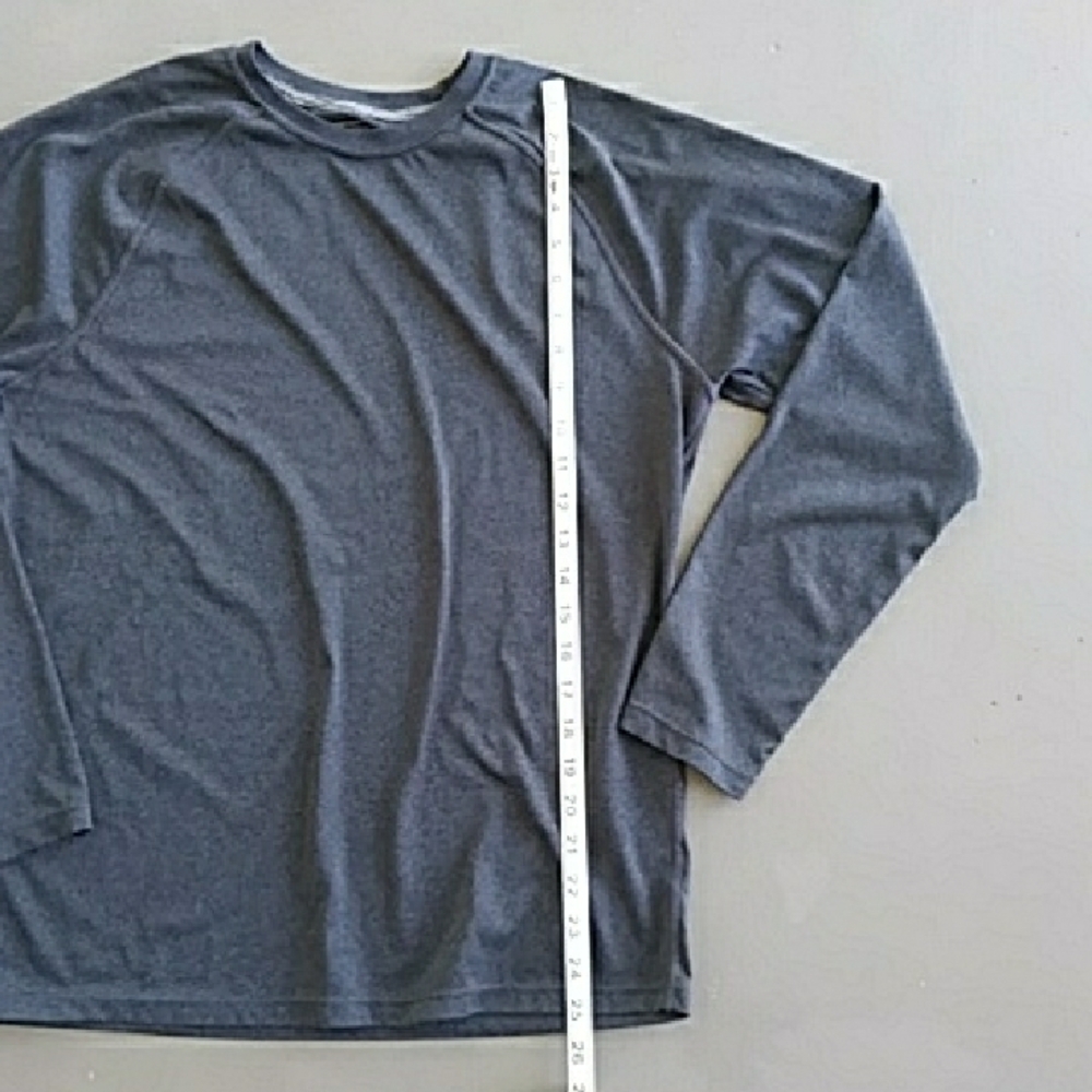 Layer 8 Men's Charcoal Long Sleeve Performace Top Medium - Picture 3 of 6